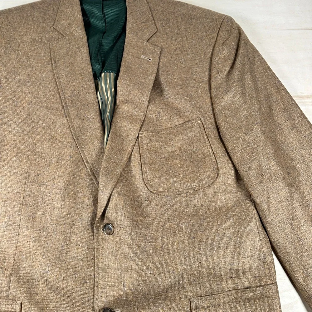 Men's NWOT Kroon 100% Silk Two Button Camel Brown Sport Coat‎ Size 46 R Blazer